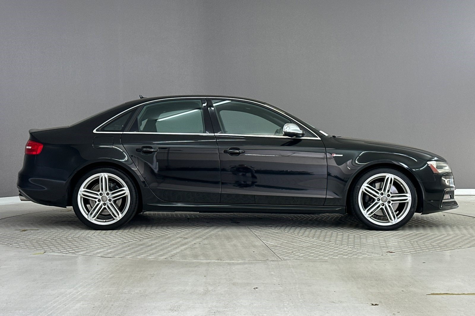 Used 2015 Audi S4 Premium Plus w/ Technology Package AWD/4WD image 7