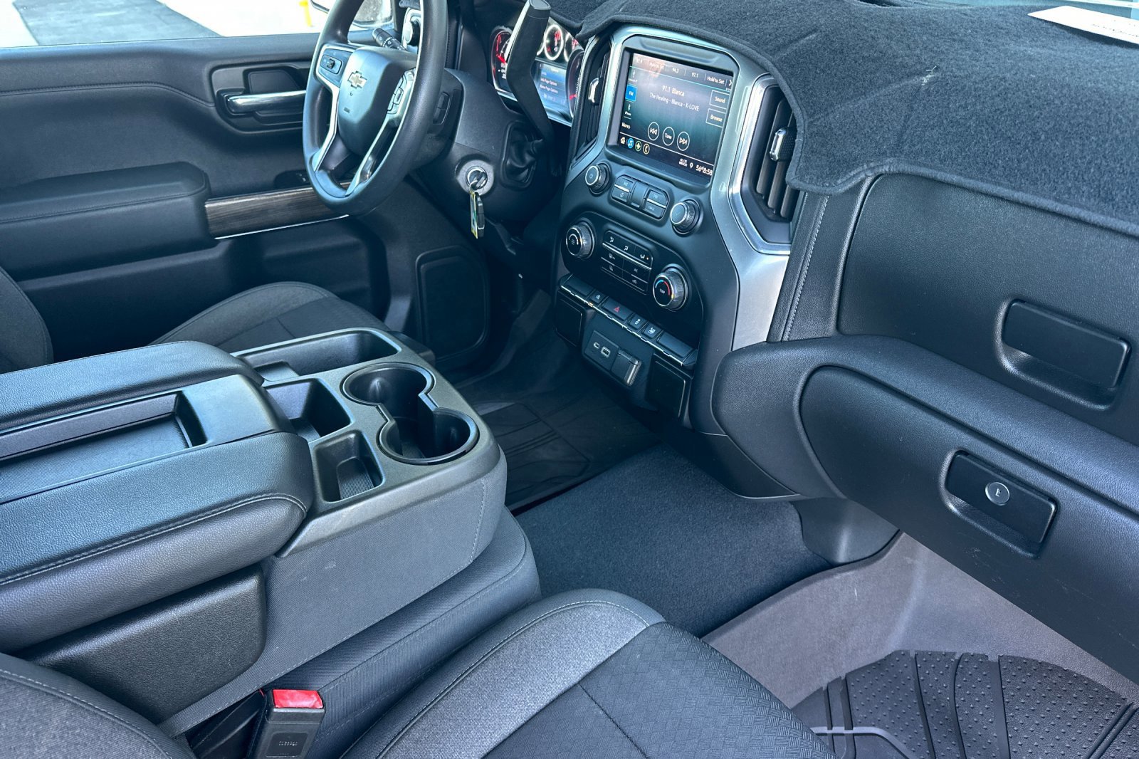 Used 2020 Chevrolet Silverado 1500 LT image 15
