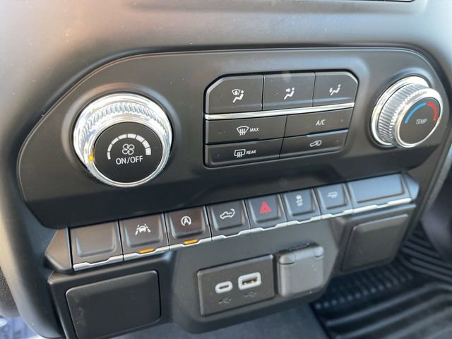 Used 2023 GMC Sierra 1500 Pro w/ Pro Value Package image 18