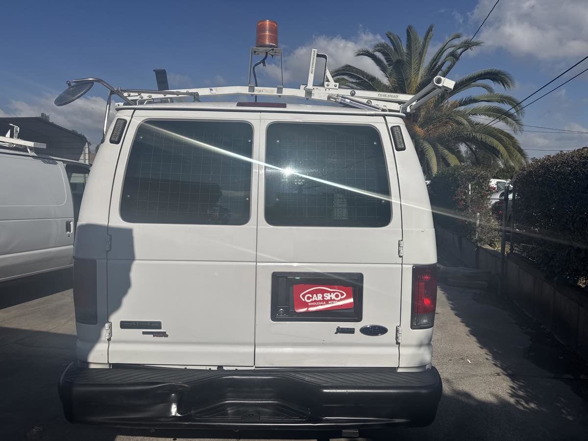 Used 2013 Ford E-150 and Econoline 150 image 4