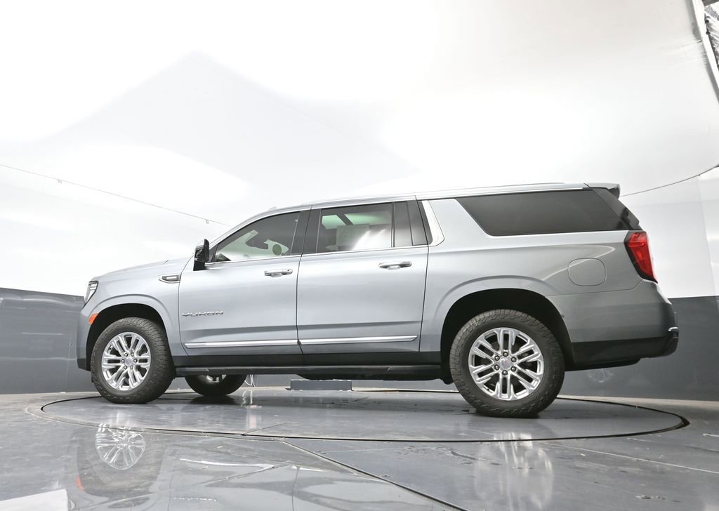 Used 2023 GMC Yukon XL SLT image 57