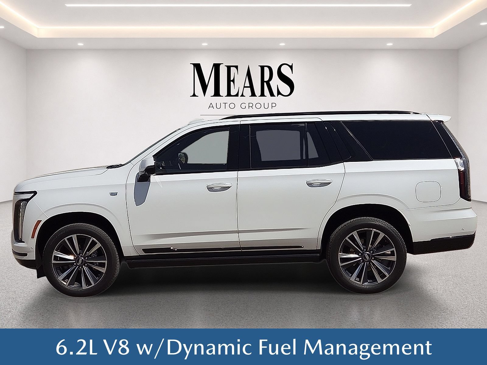 Used 2025 Cadillac Escalade Sport AWD/4WD image 3
