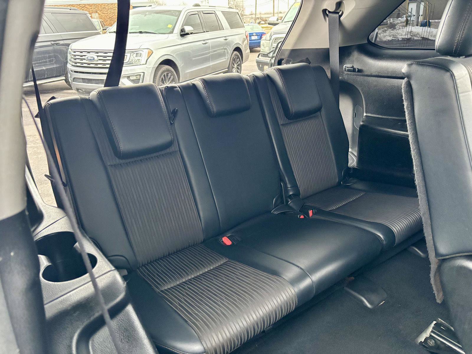 Used 2018 Toyota Highlander Plus AWD/4WD image 16