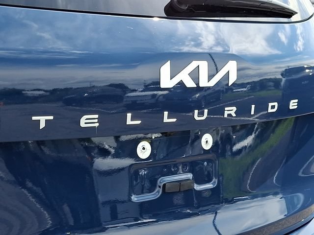 Used 2025 Kia Telluride S AWD/4WD image 31