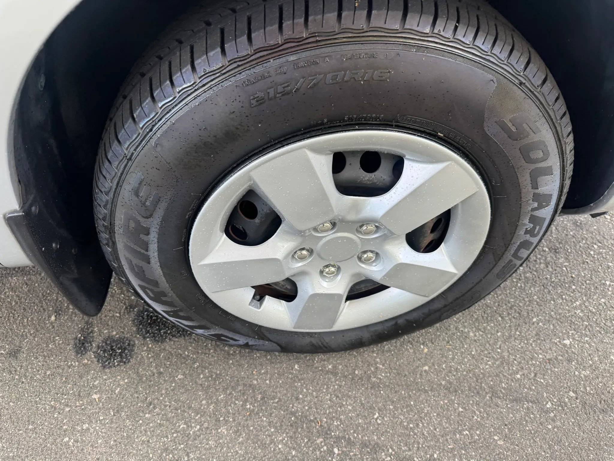 Used 2015 Nissan Rogue S image 13