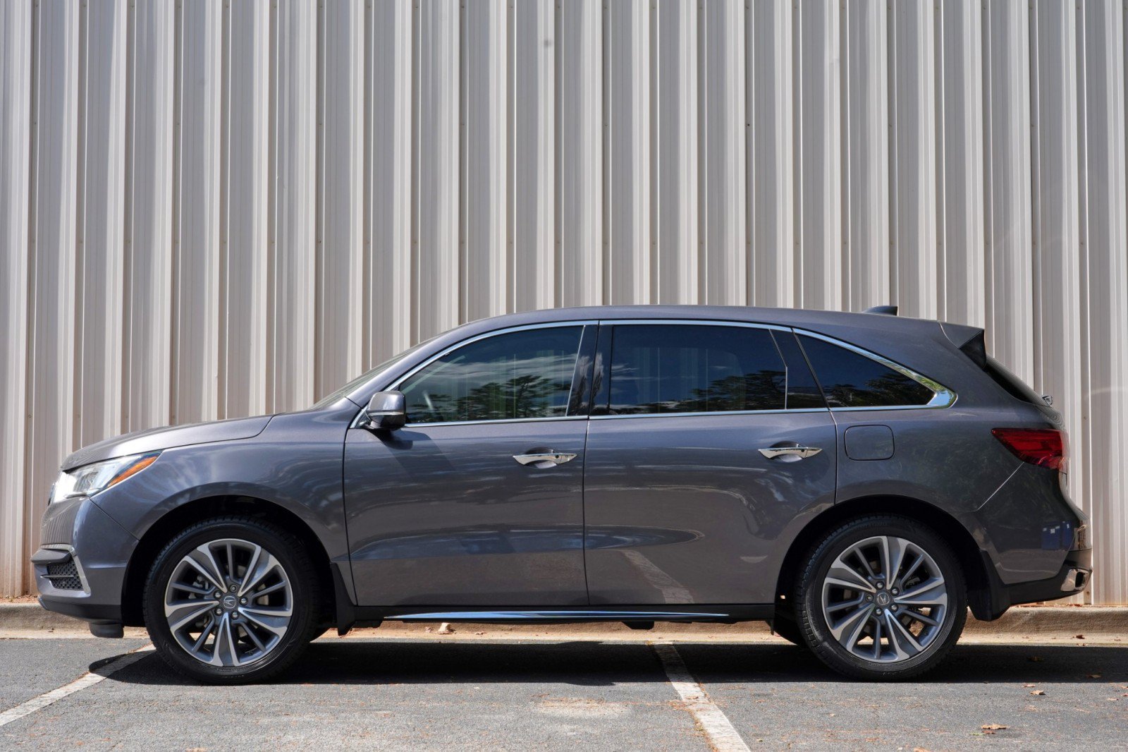 Used 2018 Acura MDX w/ Technology Package FWD image 8