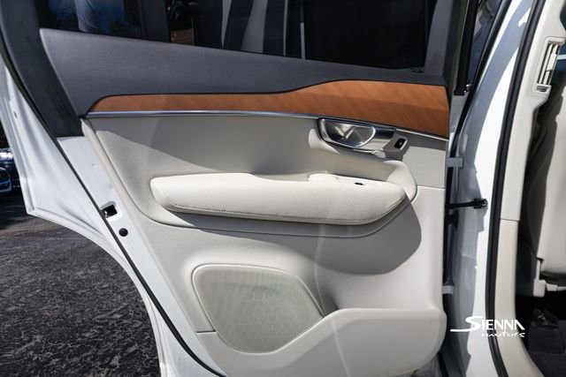 Used 2022 Volvo XC90 T8 Inscription Expression image 19