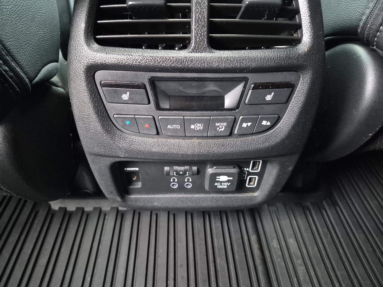 Used 2019 Honda Pilot Elite image 16