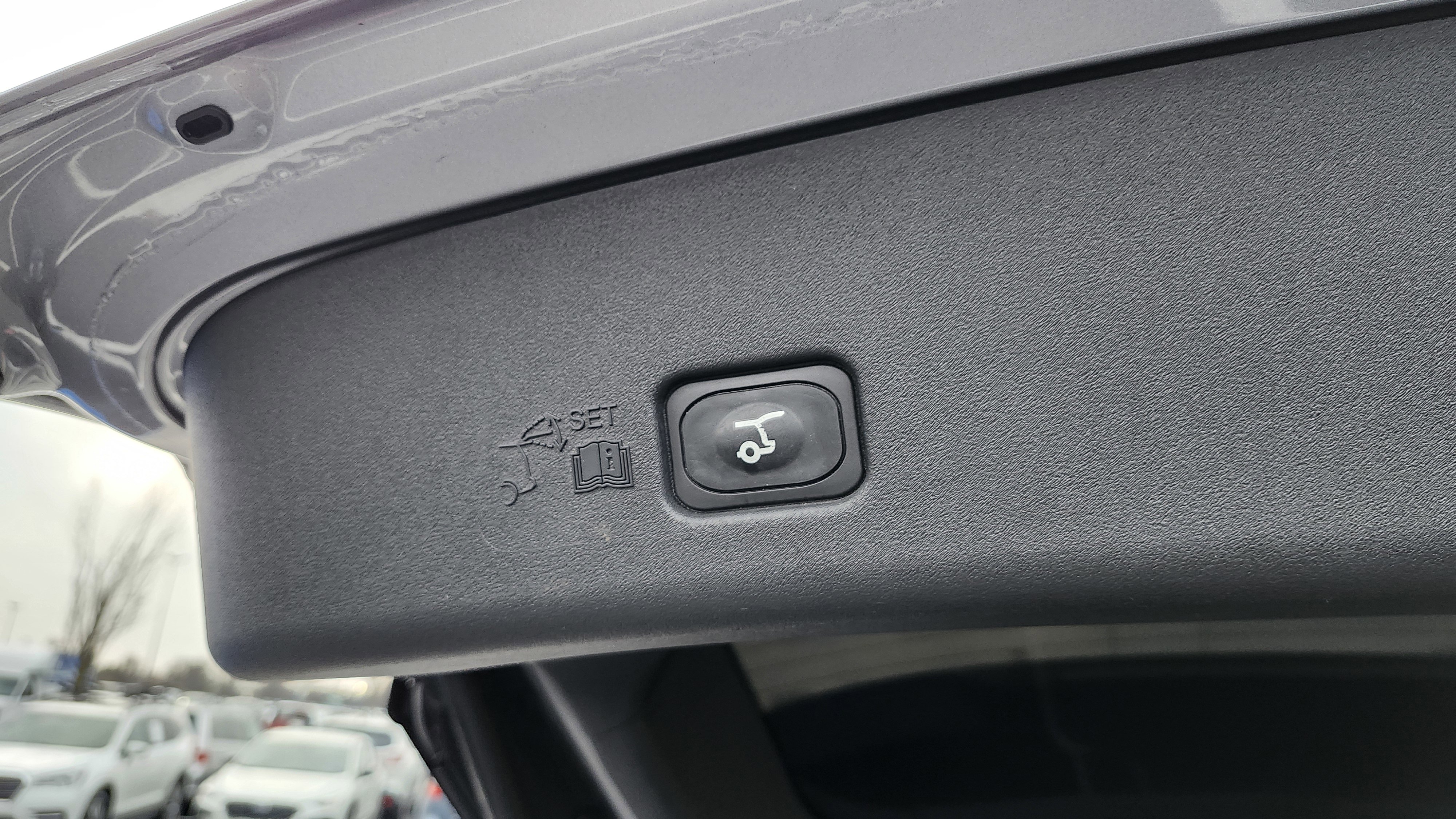 Used 2024 Lincoln Nautilus Reserve image 23