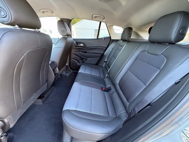 Used 2024 Chevrolet Trax LT w/ Driver Confidence Package FWD image 14
