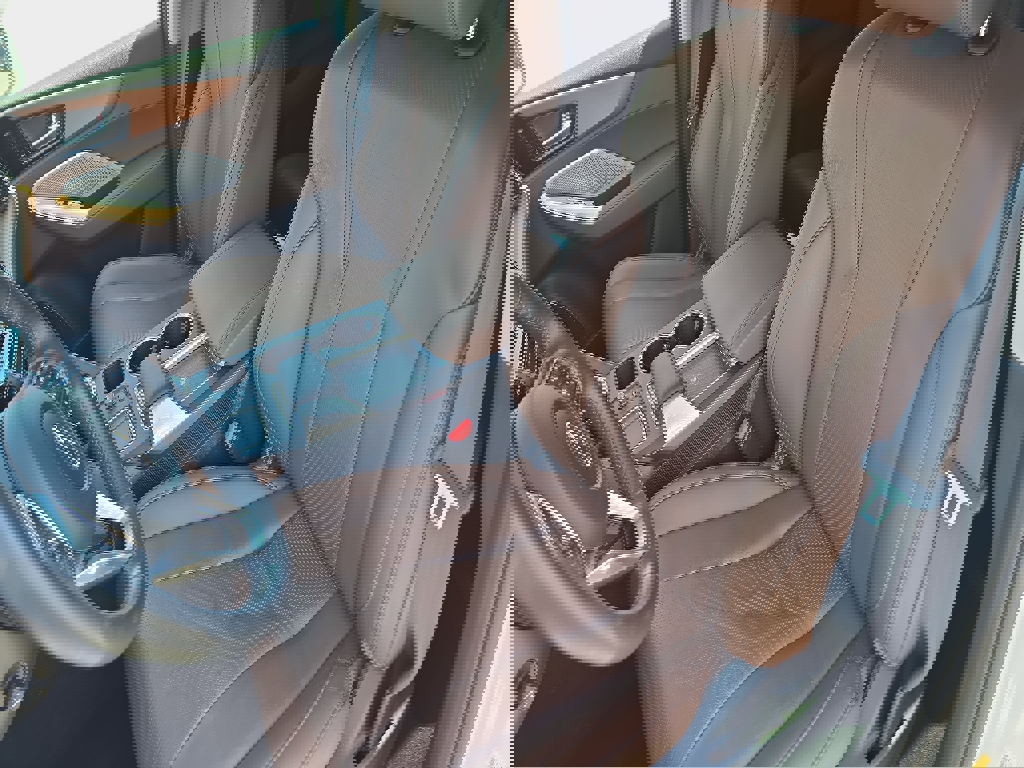 Certified 2023 Acura MDX FWD w/ Technology Package image 15