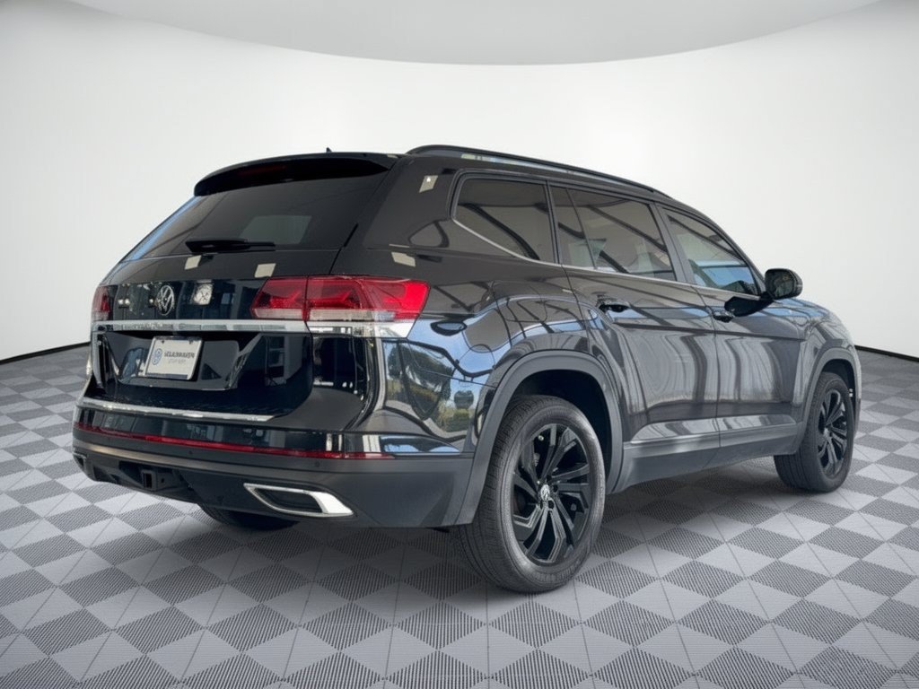 Used 2023 Volkswagen Atlas SE w/ Black Wheel Package FWD image 9