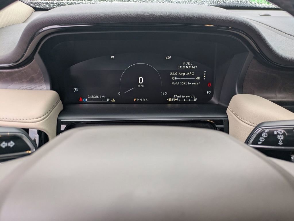 Used 2023 Lincoln Nautilus Reserve w/ Equipment Group 201A image 26