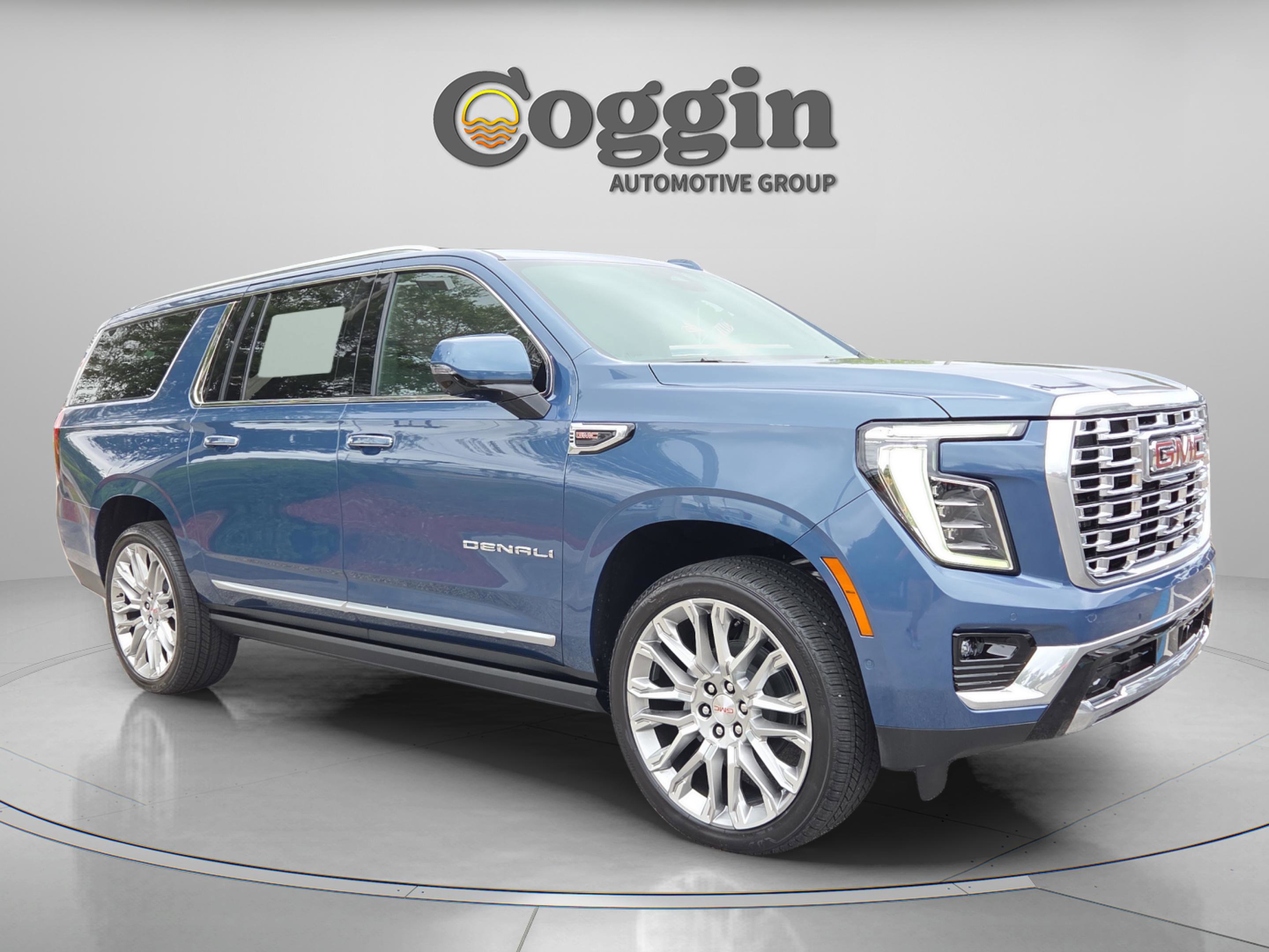 New 2026 GMC Yukon XL Denali w/ Denali Reserve Package AWD/4WD image 7