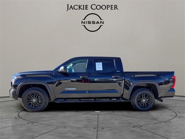 Used 2022 Toyota Tundra SR5 image 2