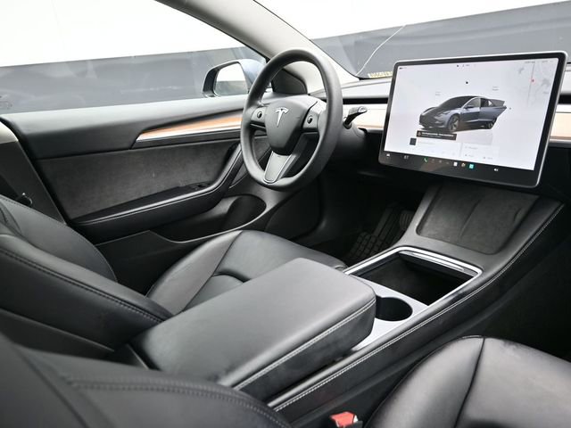 Used 2023 Tesla Model 3 Standard Range RWD image 17