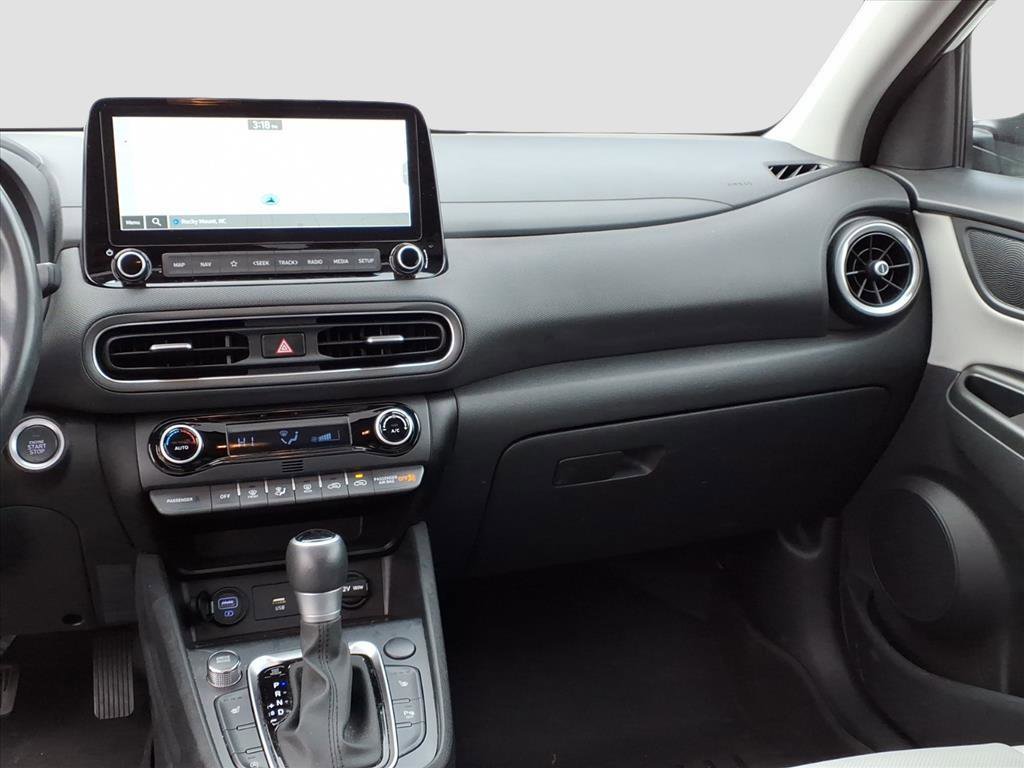 Used 2023 Hyundai Kona Limited image 9