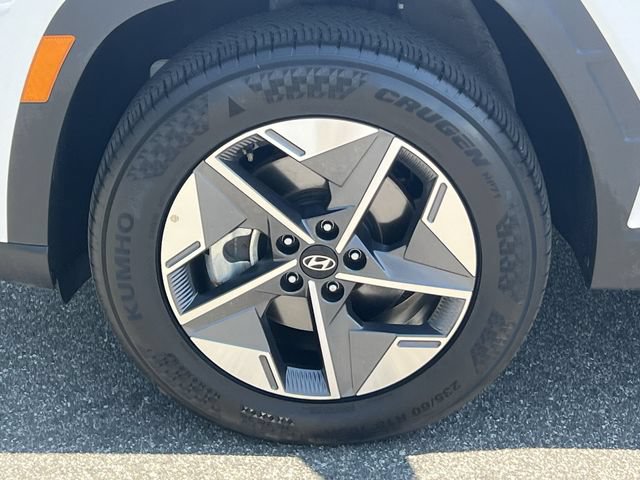 Certified 2025 Hyundai Tucson SEL AWD/4WD image 42