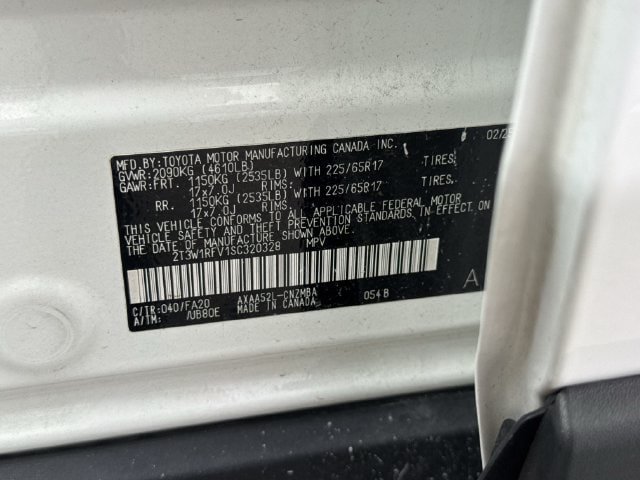 Used 2025 Toyota RAV4 XLE FWD image 34