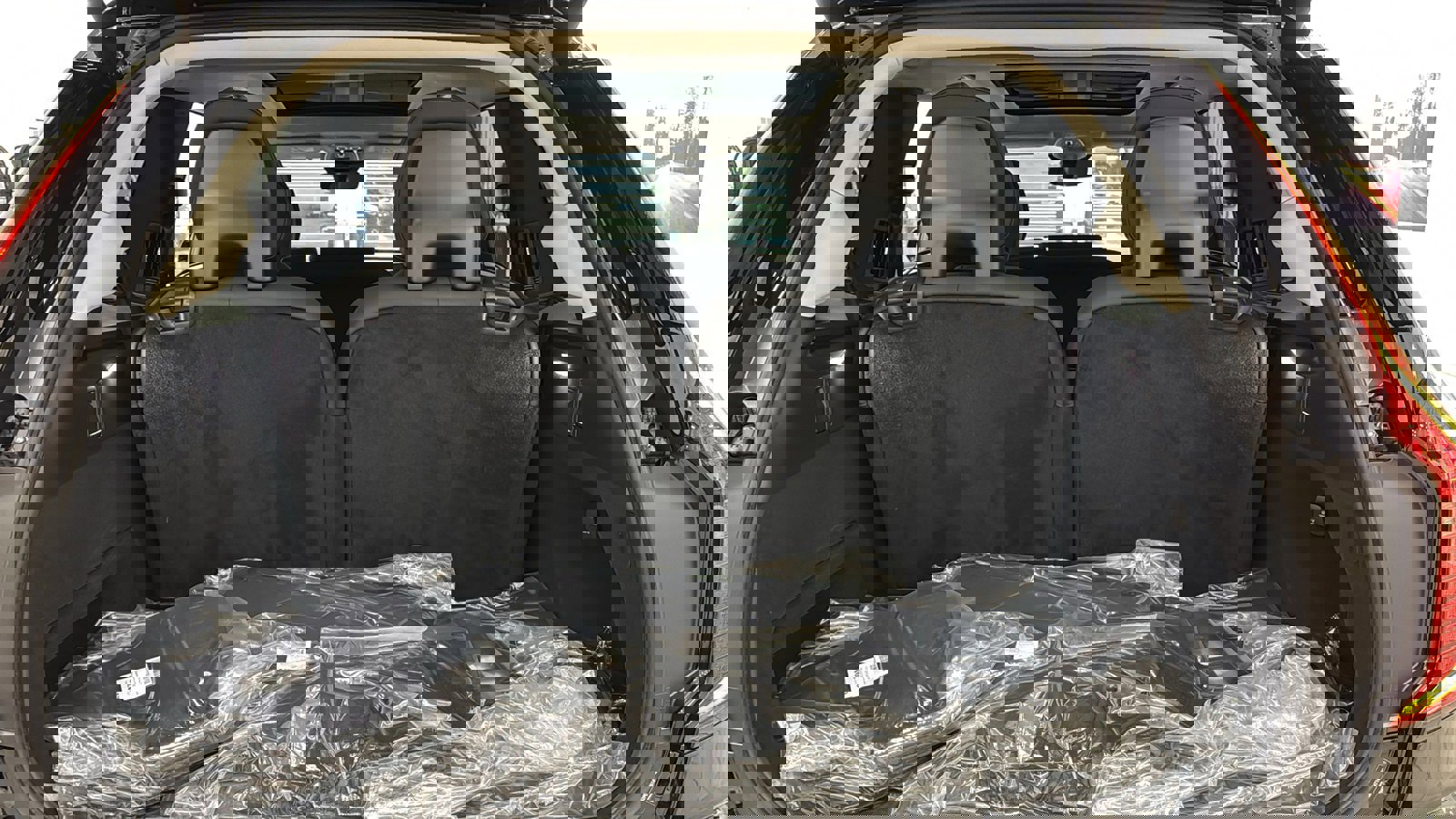 New 2026 Volvo XC90 B6 Plus w/ Protection Package Premier image 30