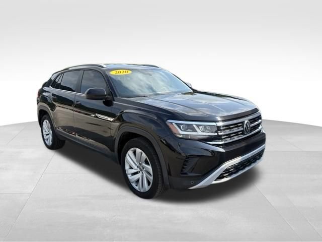 Used 2020 Volkswagen Atlas Cross Sport SE w/ Towing Package AWD/4WD image 8