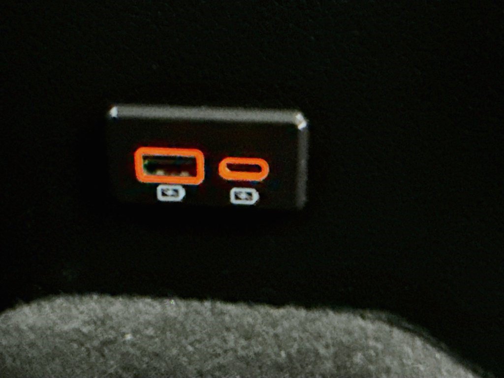 Used 2020 Nissan Rogue SV FWD image 40