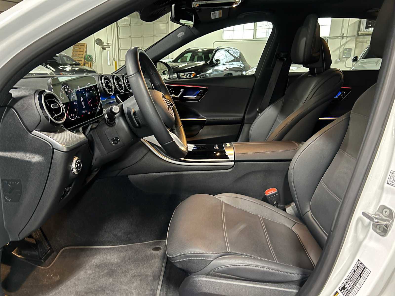 Used 2025 Mercedes-Benz C 300 Sedan image 23