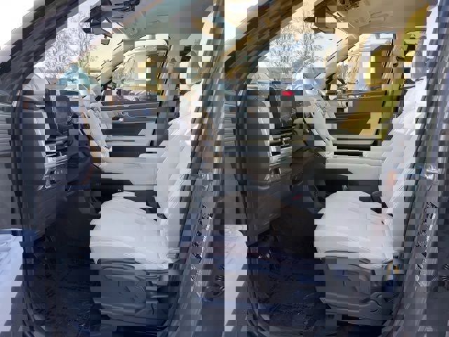 New 2026 Hyundai Santa Fe SE image 12