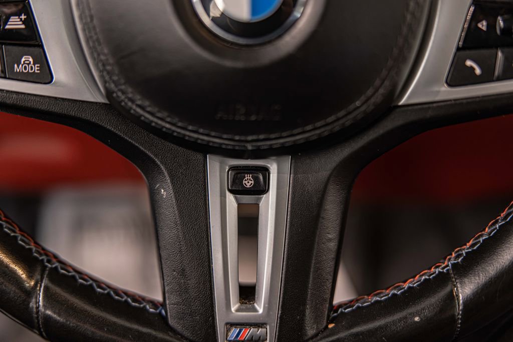 Used 2022 BMW X5 M Competition image 27