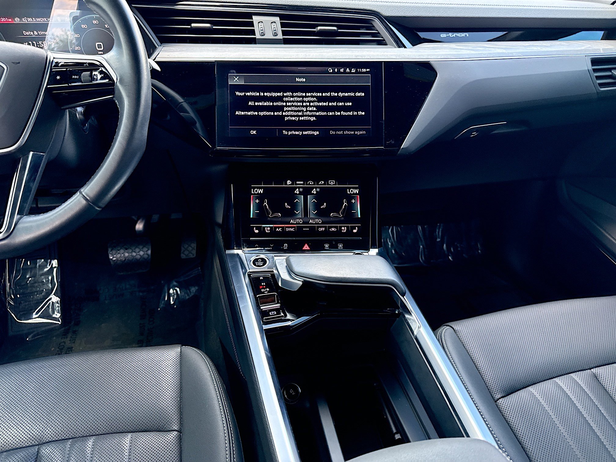 Used 2024 Audi Q8 e-tron Premium Plus AWD/4WD image 17