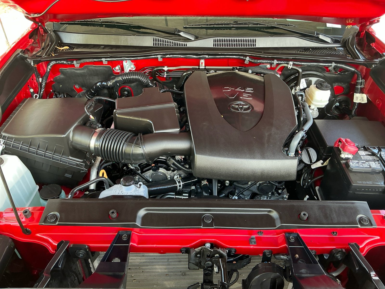 Used 2023 Toyota Tacoma TRD Sport w/ Advanced Technology Package image 21