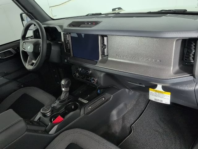 New 2025 Ford Bronco 4-Door AWD/4WD image 12