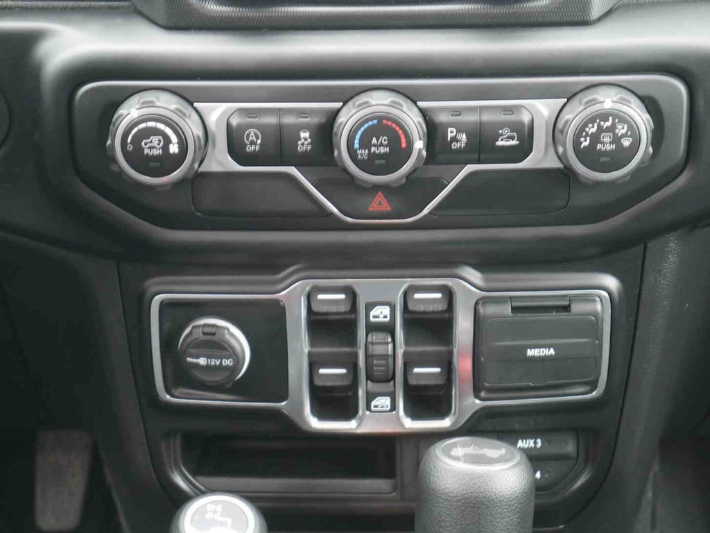 Used 2021 Jeep Wrangler Unlimited Sport image 8