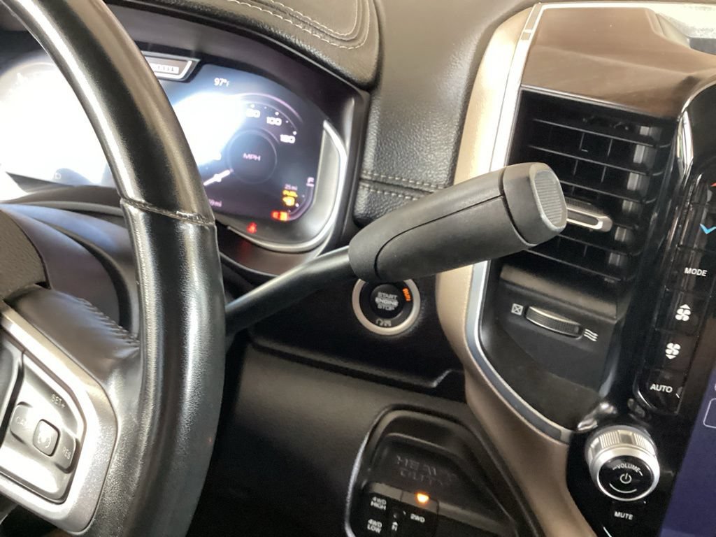 Used 2023 RAM 4500 Laramie AWD/4WD image 57