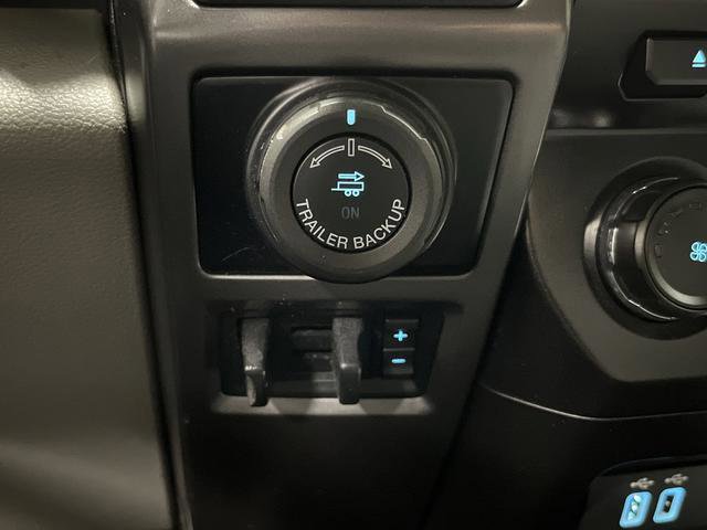 Used 2016 Ford F150 XLT w/ Equipment Group 302A Luxury image 26