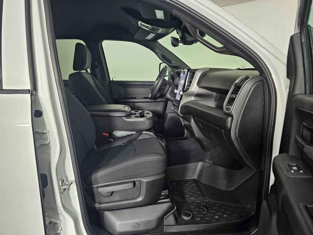 New 2026 RAM 2500 Warlock AWD/4WD image 38