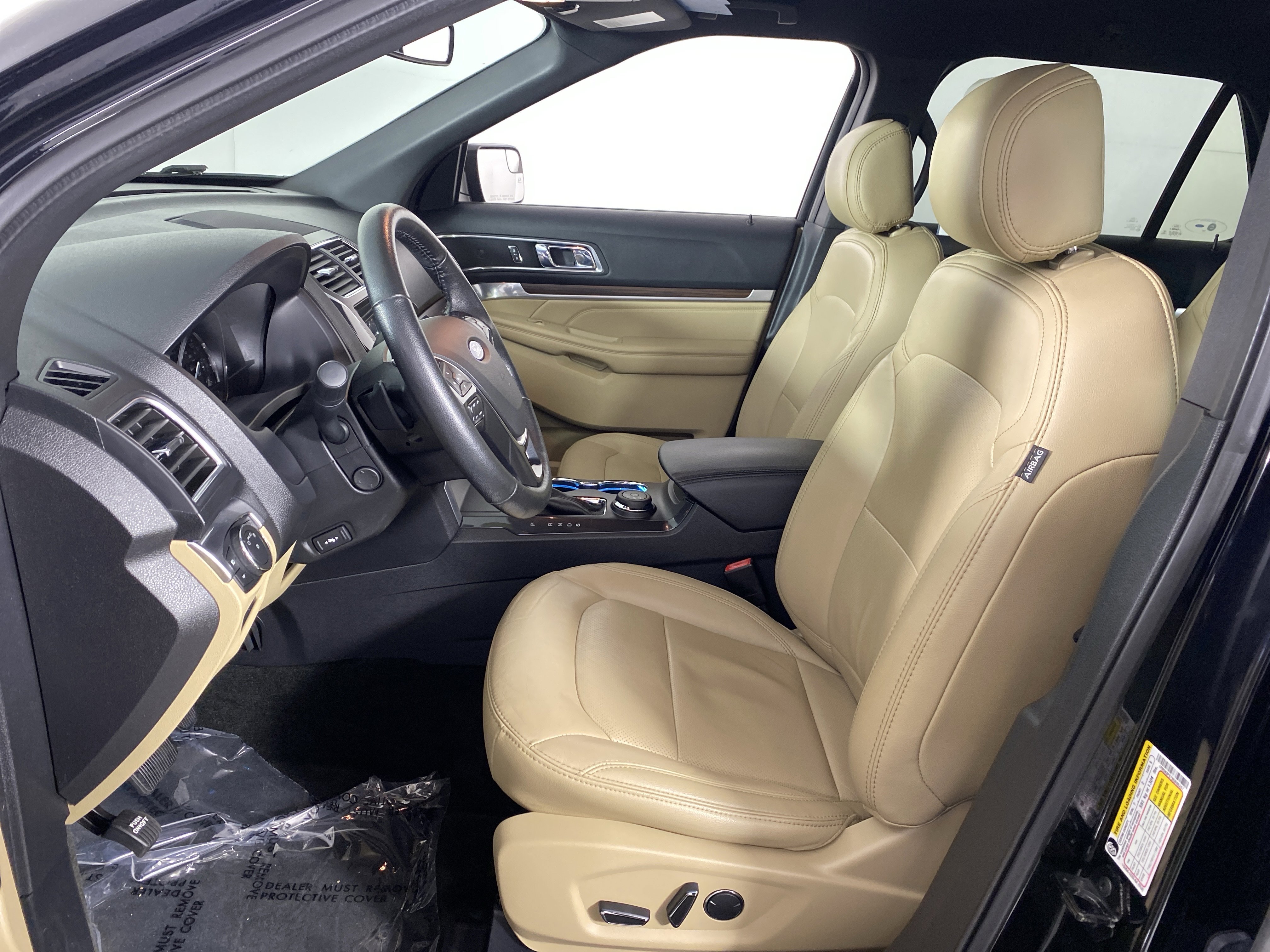 Used 2017 Ford Explorer Limited AWD/4WD image 16