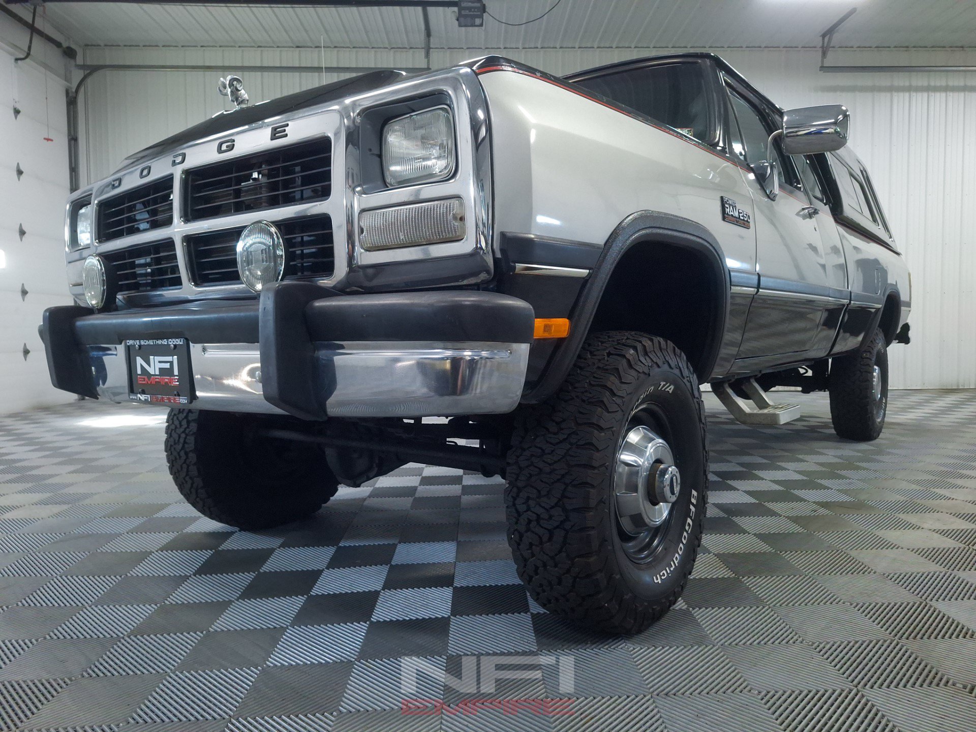 Used 1993 Dodge D/W Truck 250 AWD/4WD image 46