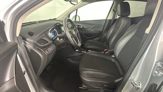 Used 2022 Buick Encore Preferred w/ Safety Package AWD/4WD image 12