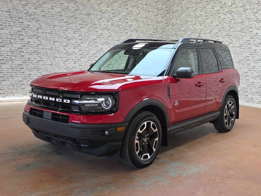 Used 2021 Ford Bronco Sport Outer Banks image 3