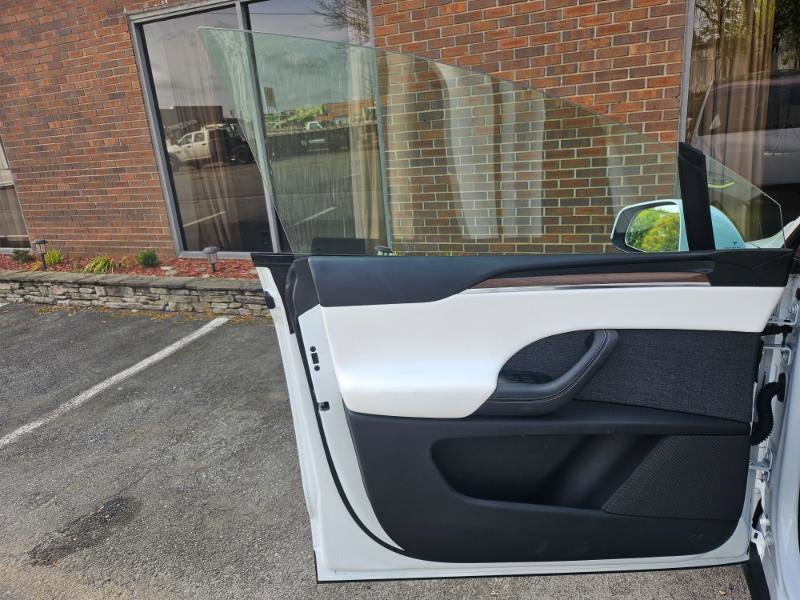 Used 2023 Tesla Model X AWD/4WD image 35