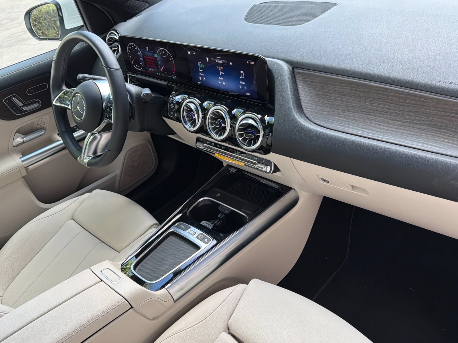 Used 2026 Mercedes-Benz GLA 250 image 11