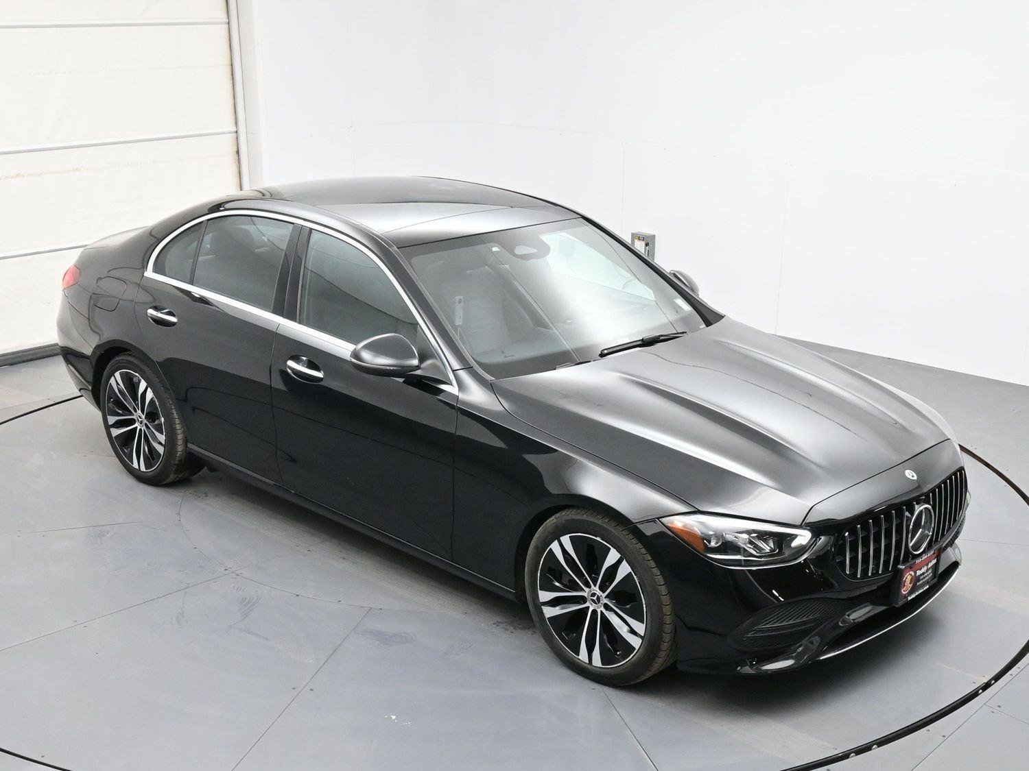 Used 2022 Mercedes-Benz C 300 4MATIC Sedan image 38