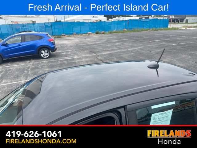 Used 2017 Chevrolet Spark LT FWD image 25