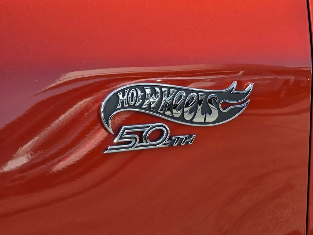 Used 2018 Chevrolet Camaro SS w/ Hot Wheels Edition RWD image 13