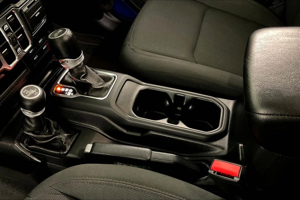 Used 2021 Jeep Wrangler Unlimited Sport image 17
