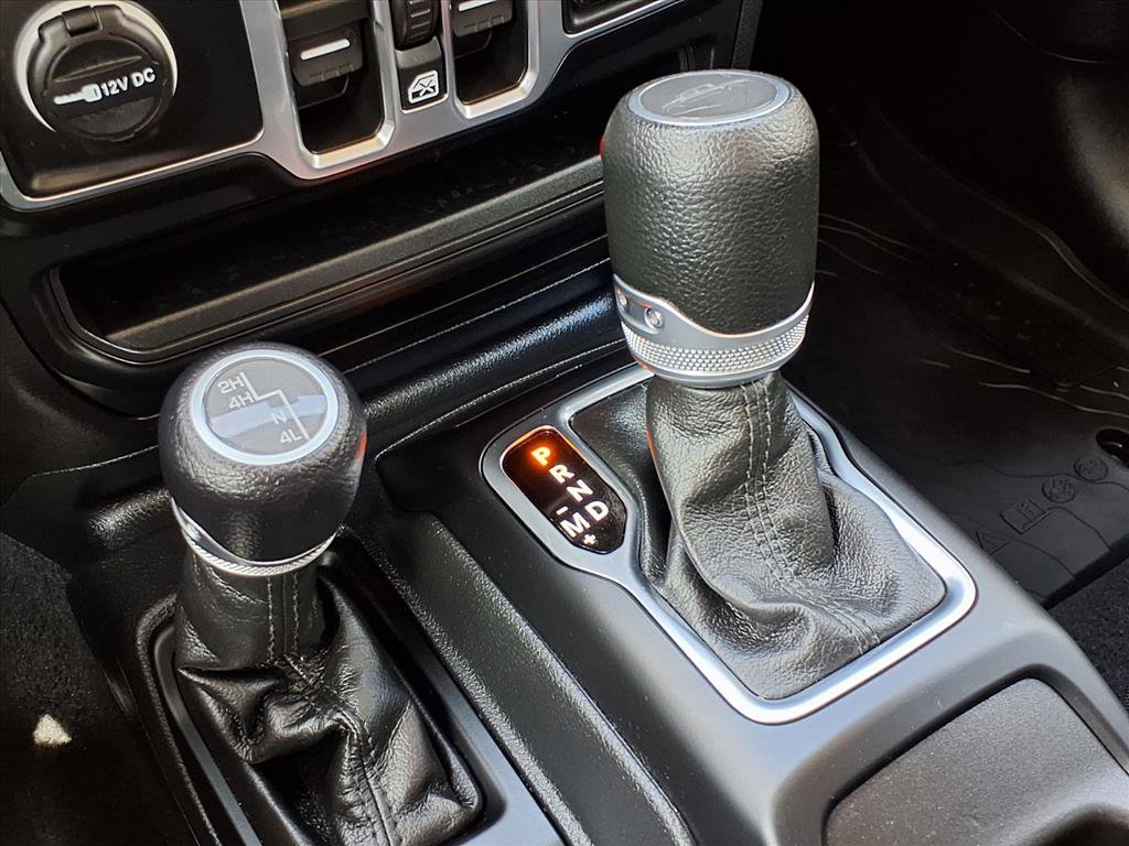 Used 2023 Jeep Gladiator Sport image 12