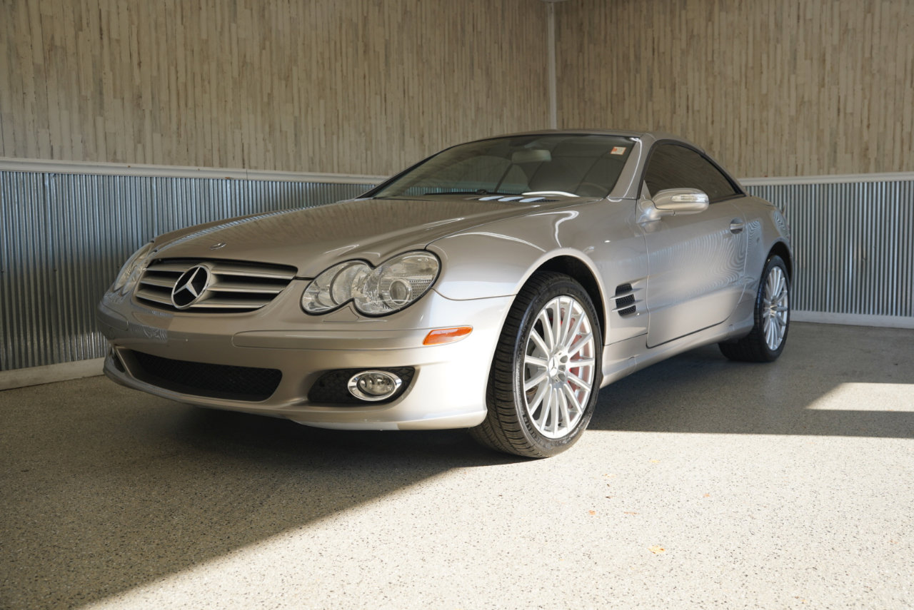 Used 2007 Mercedes-Benz SL 550 image 4