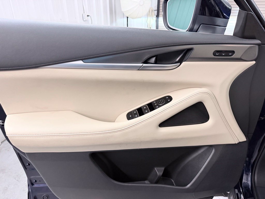 Certified 2023 INFINITI QX60 Luxe w/ Cargo Package FWD image 12