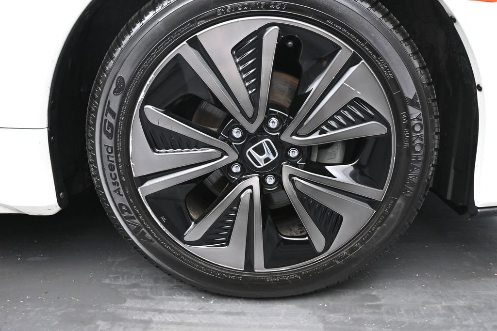 Used 2018 Honda Civic EX image 10